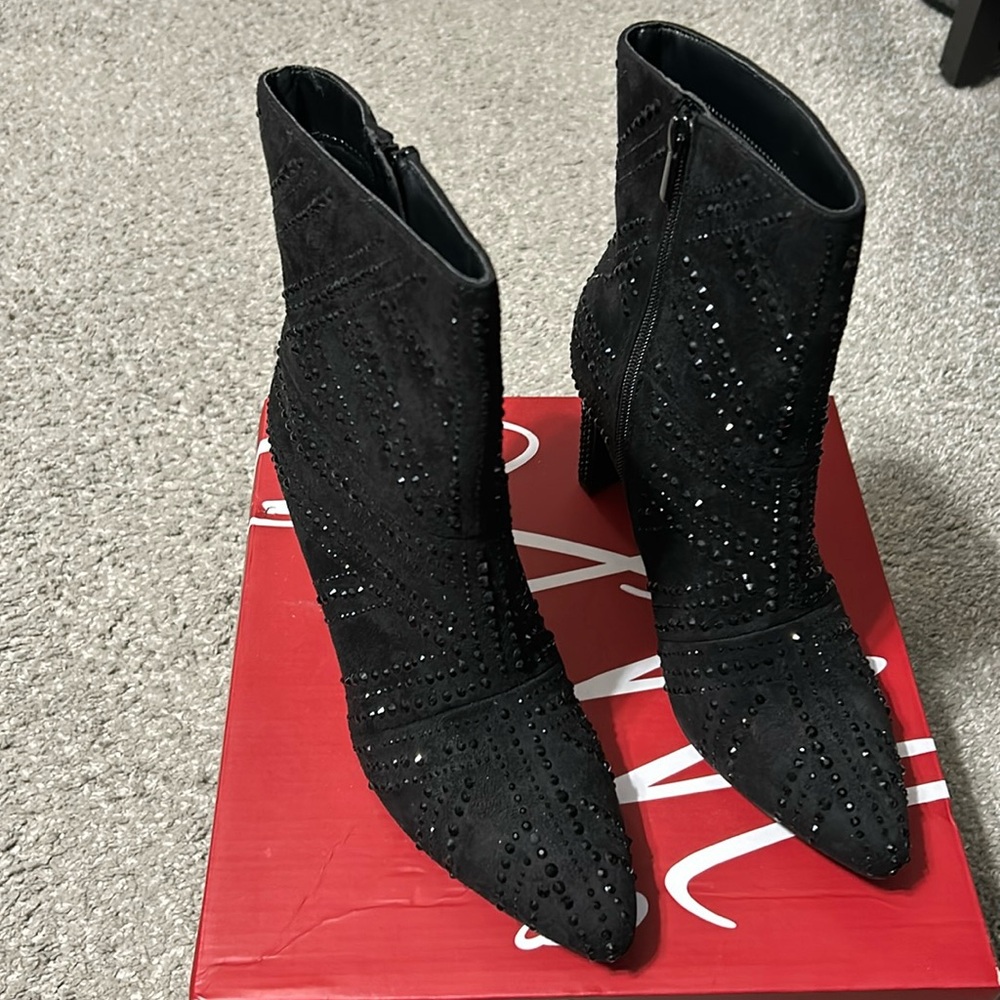 Impo Vyomi Booties with Rhinestones size 8 1/2